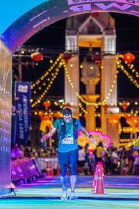 BIB: 3096, 6000, 0000, 000, 800
                            <button type="button" onclick="openModal(21812325)" class="btn btn-primary btn-sm float-right btn-popup" data-toggle="modal" data-target=".modal-high-quality">
                        <i class="fas fa-shopping-cart"></i> Add to Cart
                    </button>
                                            <button type="button" onclick="isThisMe(21812325, true)" class="btn btn-success btn-sm float-right btn-popup btn-isme hidden" data-toggle="tooltip" data-placement="bottom" title="นี่คือรูปของคุณใช่ไหม คลิกที่นี่เพื่อเอาเข้าอัลบั้ม">
                        <i class="fas fa-plus"></i> Add to album
                    </button>
                    <button type="button" onclick="isThisMe(21812325, false)" class="btn btn-warning btn-sm float-right btn-popup btn-isnotme hidden">
                        <i class="fas fa-ban"></i> Remove from album
                    </button>